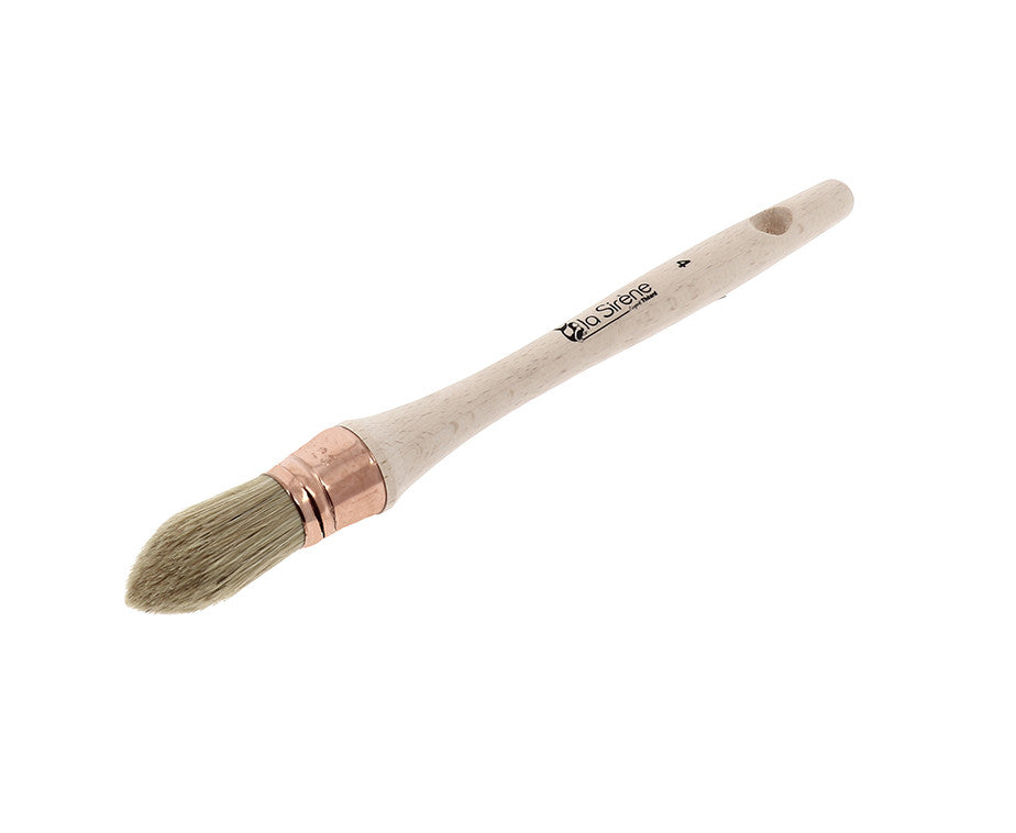 Standard thumb brush