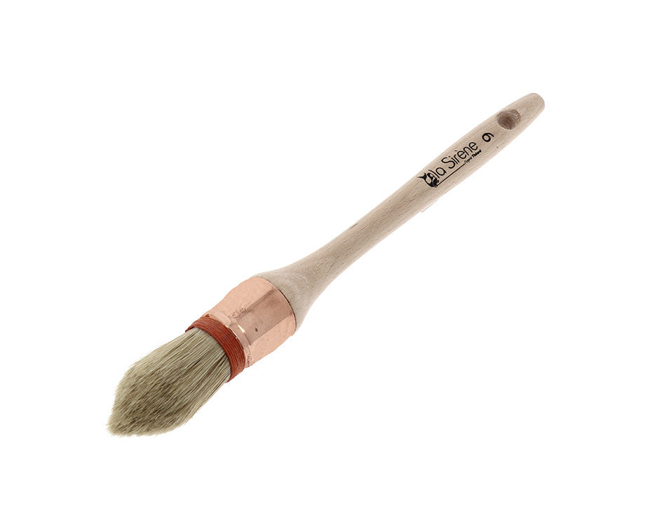 Bristle/synthetic thumb brush with collar