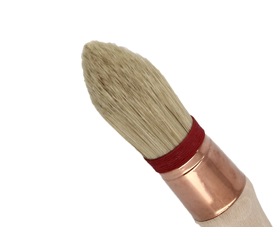 Bristle/synthetic thumb brush with collar