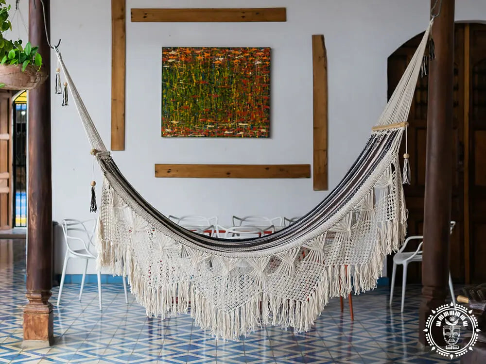 L Deluxe Bar Hammock “Ticuantepe”