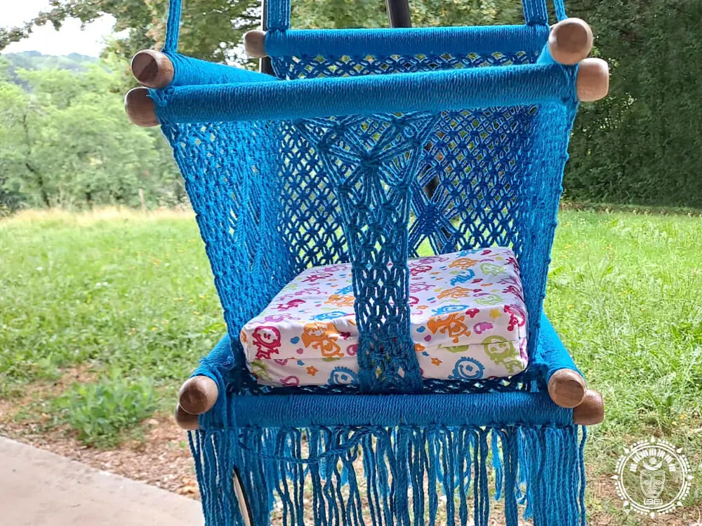 Celeste macramé baby hammock