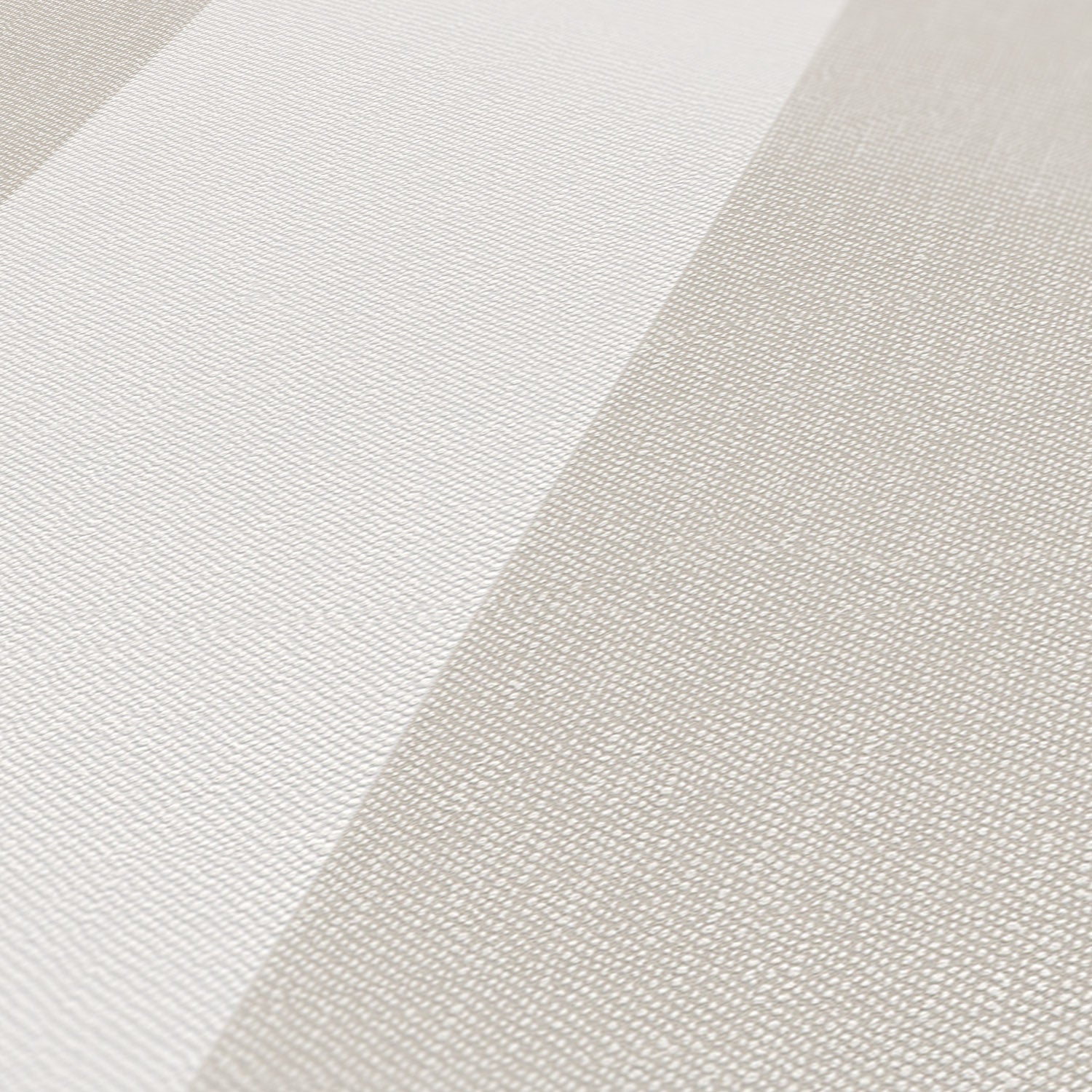 Papier peint à rayures Profhome 948342-GU papier peint intissé gaufré à chaud légèrement texturé avec des rayures mat crème beige blanc papyrus 5,33 m2