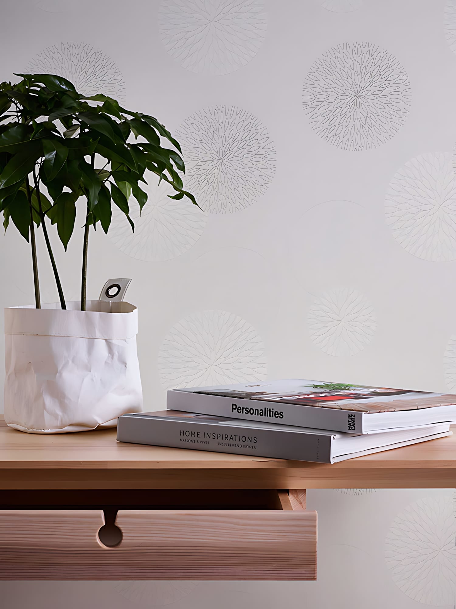 Papier peint à motifs graphiques Profhome 937922-GU papier peint intissé légèrement texturé avec un dessin graphique mat crème blanc 5,33 m2 - clicktofournisseur.com